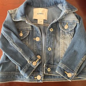 Baby girls Jean jacket , Old Navy size 6-12months